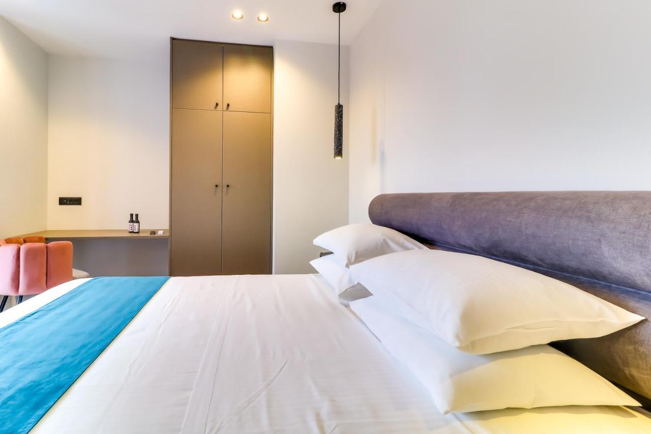 Ab Hotel