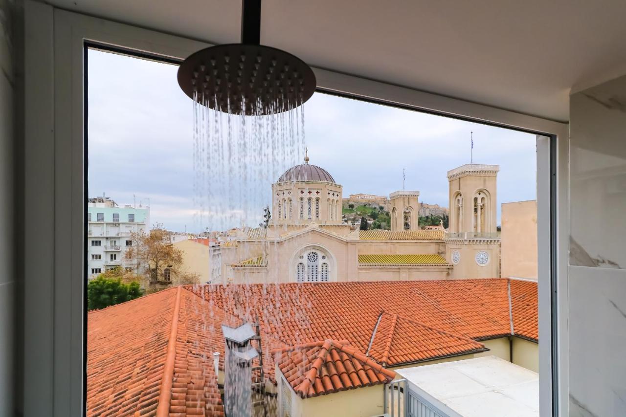 Ab 4* Athens